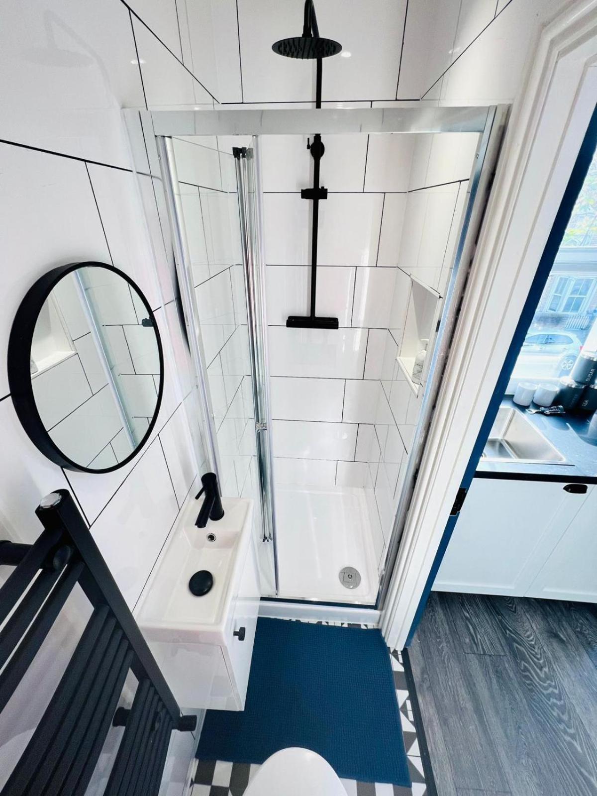 London 61 Central Studio, Ideal For Tourists High Recommend!!! 外观 照片