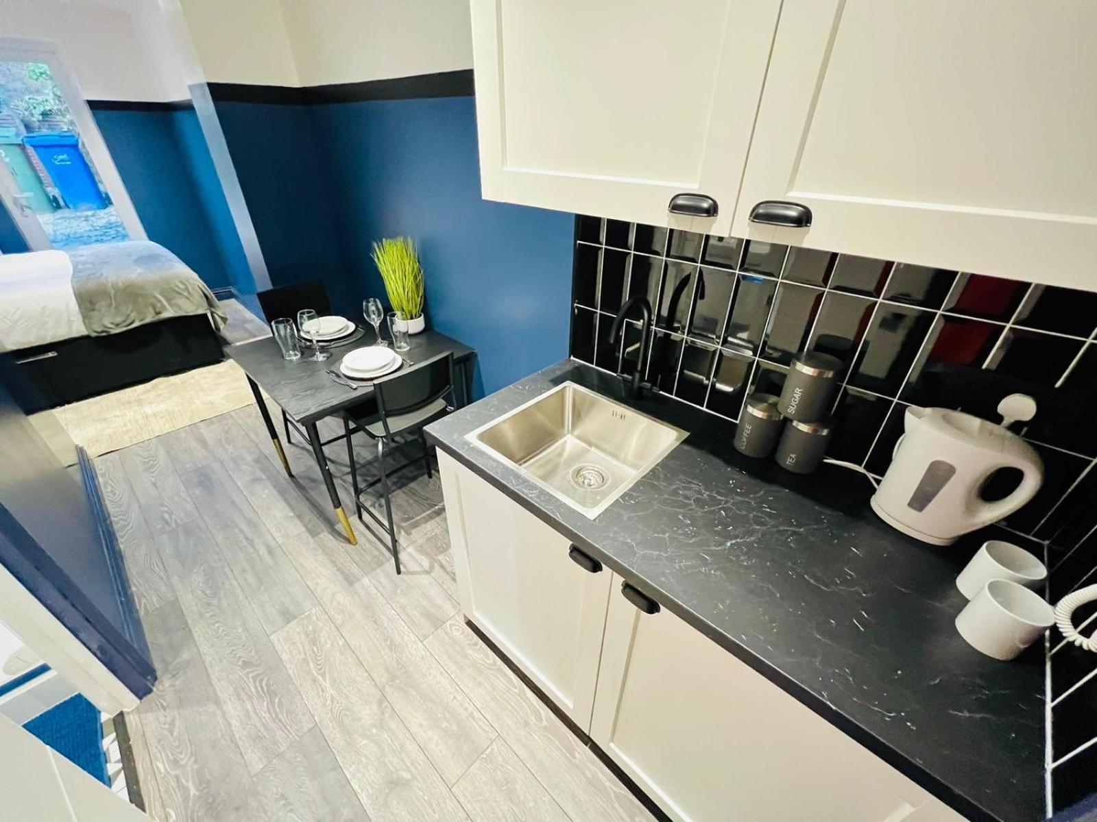 London 61 Central Studio, Ideal For Tourists High Recommend!!! 外观 照片