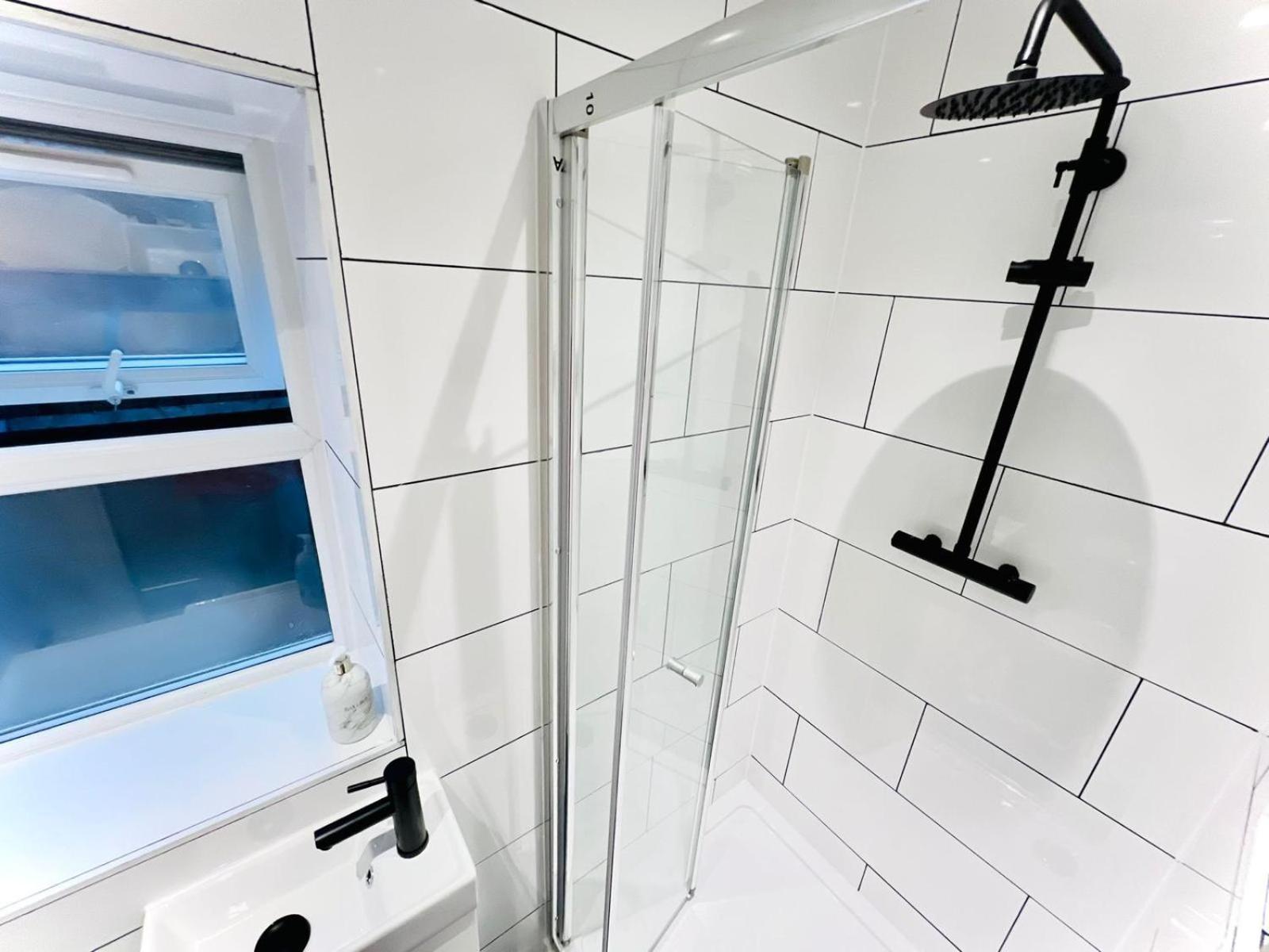 London 61 Central Studio, Ideal For Tourists High Recommend!!! 外观 照片